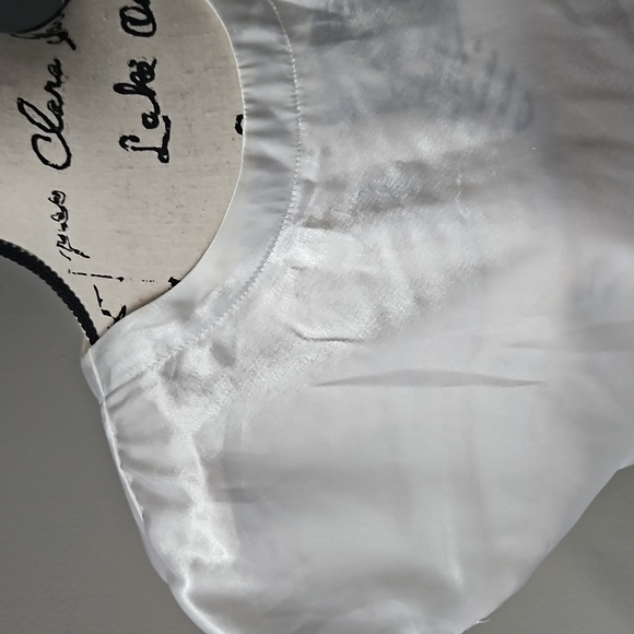 Vintage Karen Morgan white top with shoulder pads - Picture 2 of 7